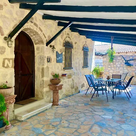 Windy Villa Vougiaton